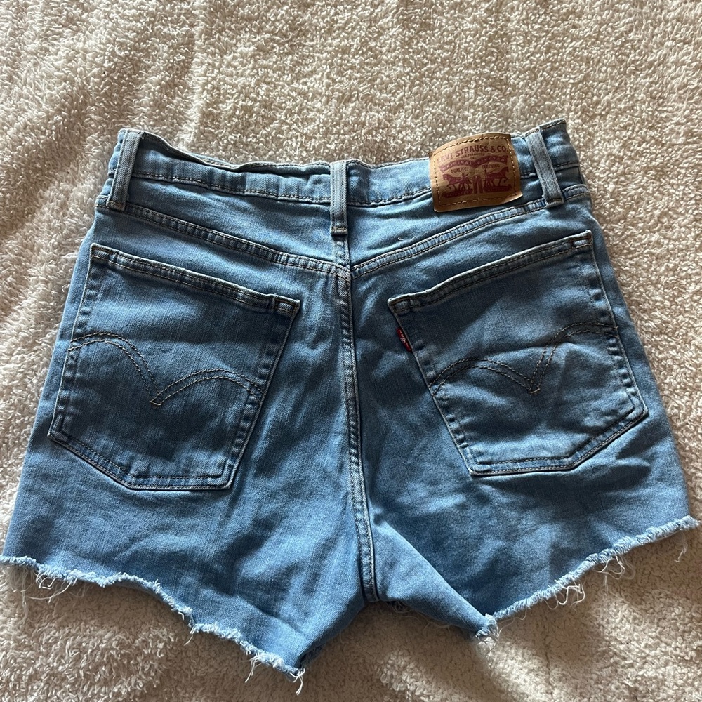 Levi's Blue Jean Shorts High-Waisted Distressed size 29